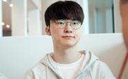 LOL官方再次发文强调，faker就是传奇选手，地位无人能撼动