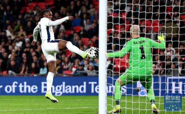 世界杯预选赛｜英格兰胜塞尔维亚